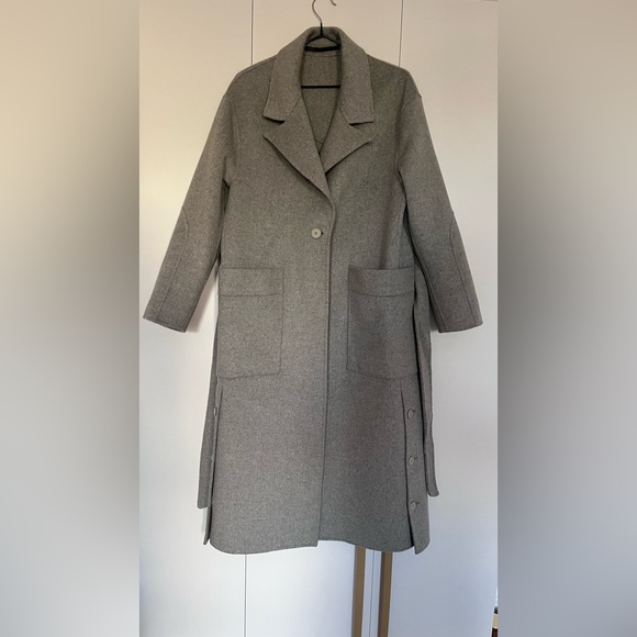 Wool Gray Women's coat - Picture 1 of 5